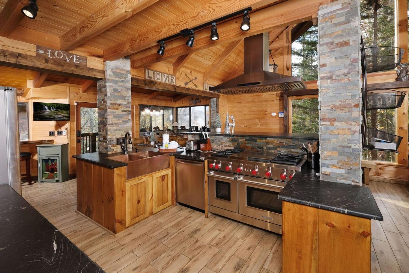 Pitter Patter Swimming Pool Ht Near D'Town Villa Gatlinburg Exterior foto